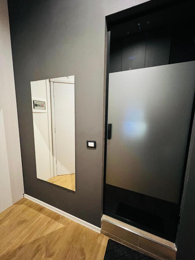 Colombia Apartments&Rooms Durrës Exteriör bild